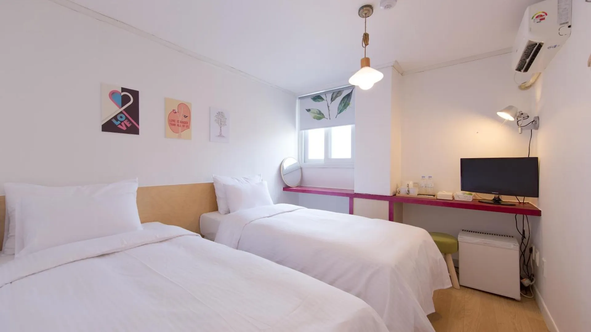 Travel Monster Hotel Seoul 3*,  South Korea