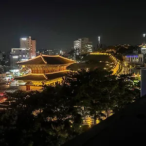 24 Dongdaemun Market ** Seoul